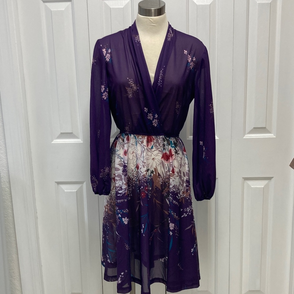 Vintage 1970s 80s dress Purple Floral Dress